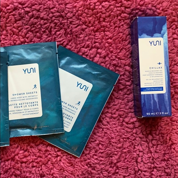 Yuni Active Gift Set - Picture 2 of 4
